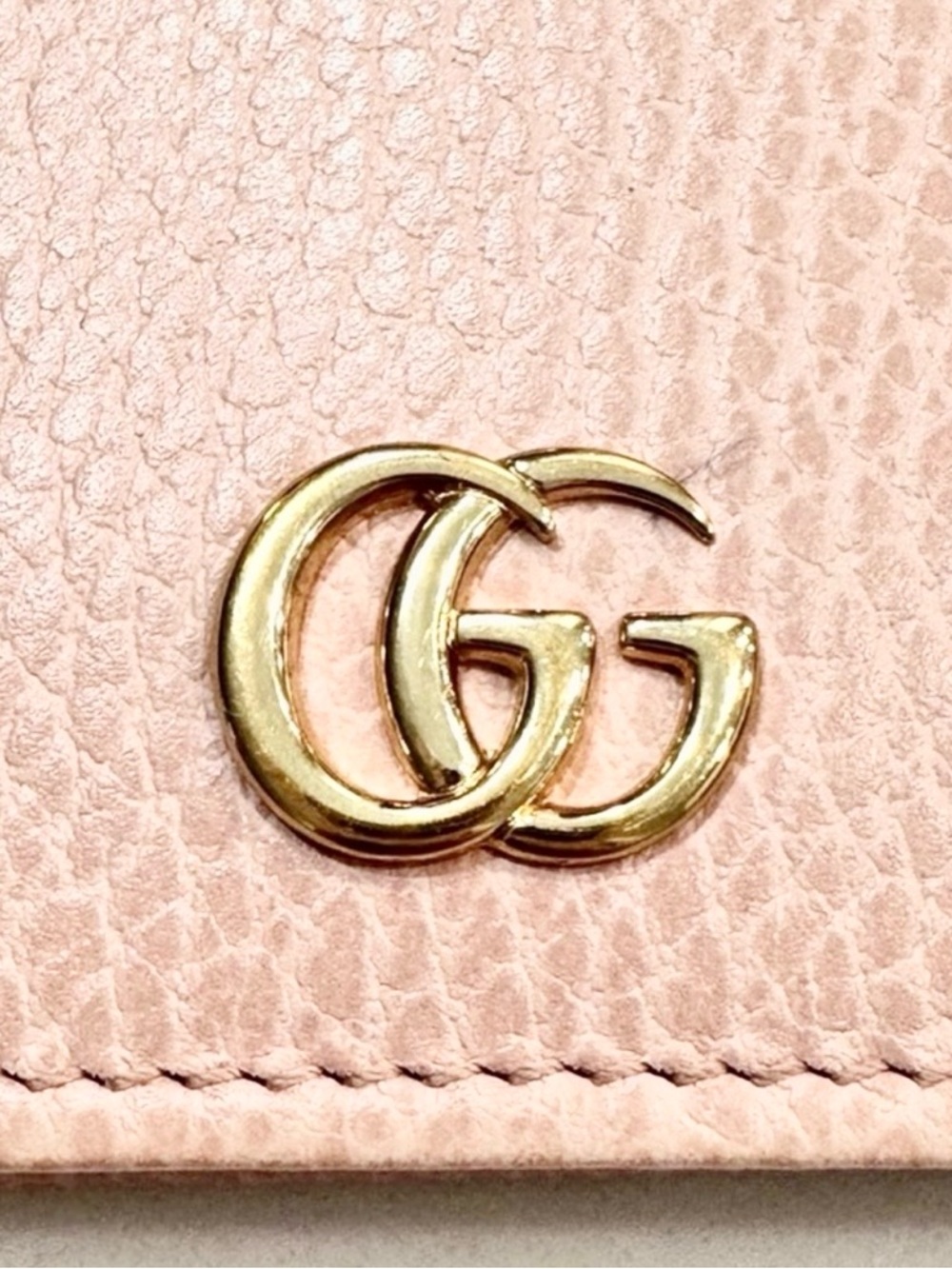 Gucci GG Marmont Wallet Gucci
Pink Leather Card Case Wallet COA - Picture 9 of 9
